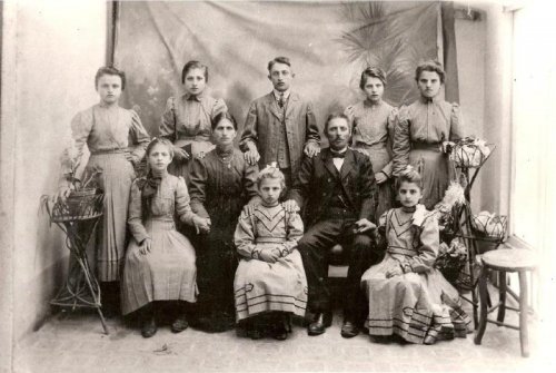 ARC 91 | Famiglia Evangelista Malnis | Friuli Venezia Giulia | 1910