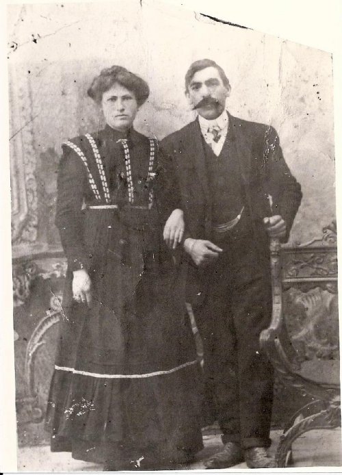 ARC 295 | Angela Del Tedesco con il marito Eugenio Dal Bello | Friuli Venezia Giulia | 1920