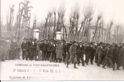 ARC 520 | Plebiscito fascista a Fontanafredda | Friuli Venezia Giulia | 1934